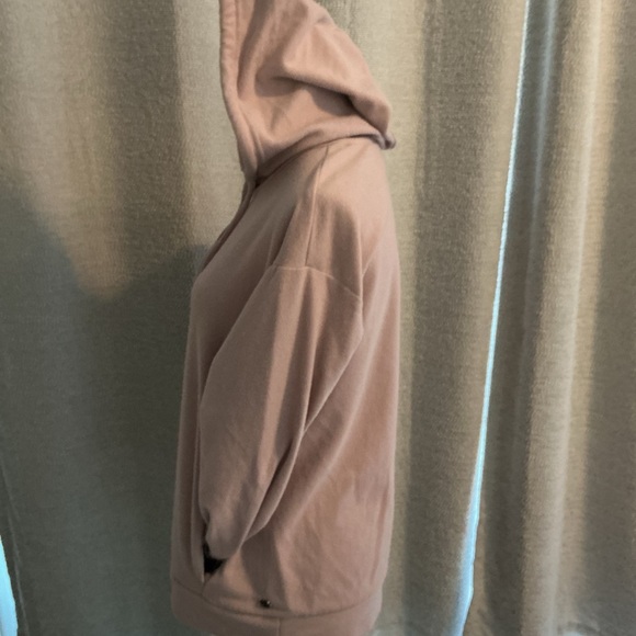 GAIAM Super Soft Pullover Hoodie - Picture 5 of 14